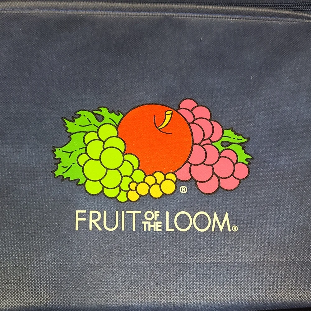 Fruit of the Loom White Mattress Protector